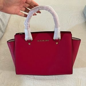 Michael Kors Selma Tote